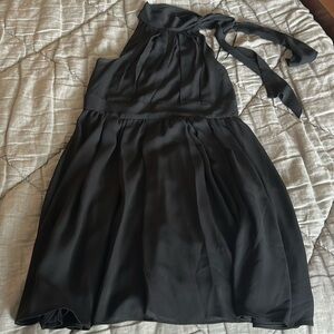 Express Elegant  Black Sleeveless Dress with neck bow size 6